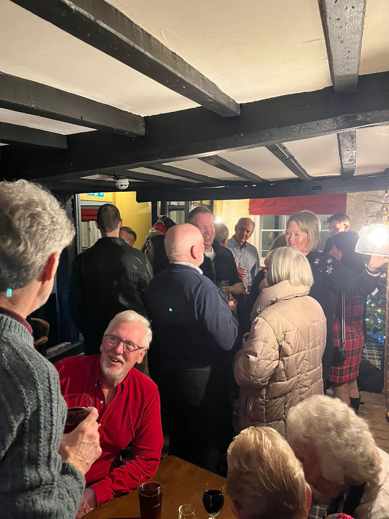 Pop Up Pub Night (4th April 4-11pm)